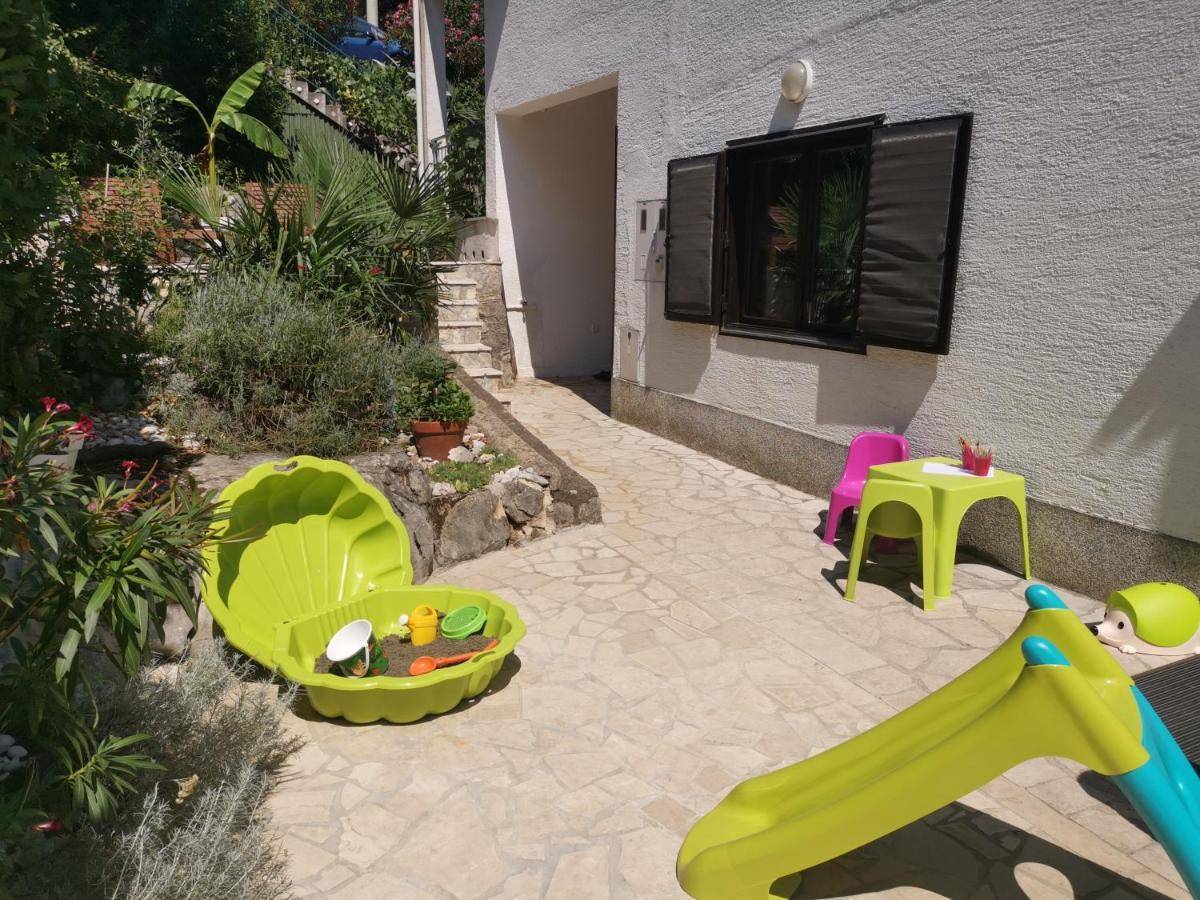 Sunshine Crikvenica Apartment Exterior foto